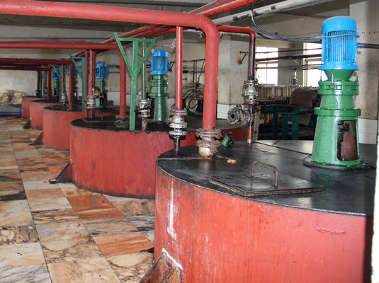 Semi-continuous Oil Refinery