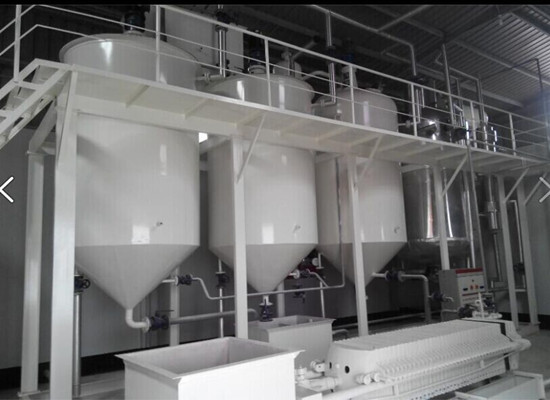 Rice bran oil dewaxing machine