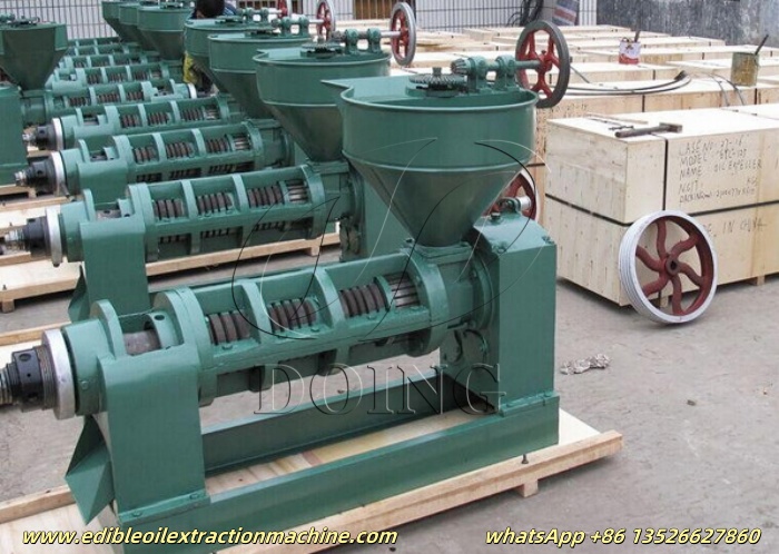 Edible oil press machine.jpg