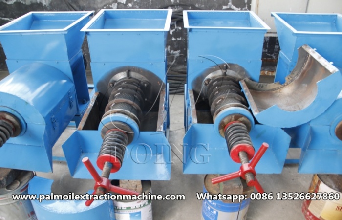 The single-screw design of this oil palm pressing machine.jpg